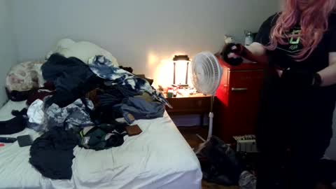 daniellacatrice online show from November 6, 9:01 am