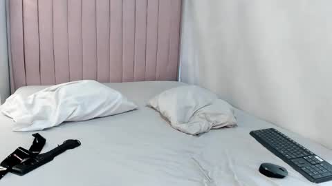 daniielandres online show from October 5, 7:54 pm