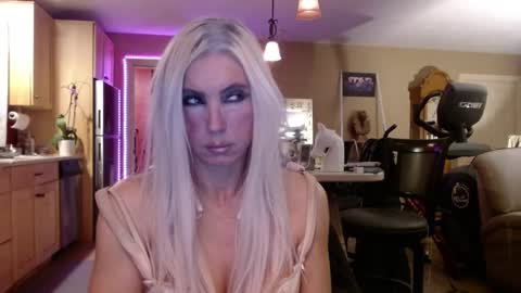 DanikaWhite69 online show from February 16, 4:16 pm