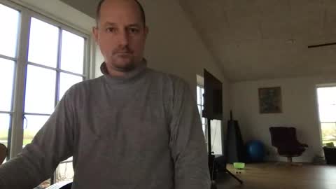 danishjss online show from November 27, 8:11 am