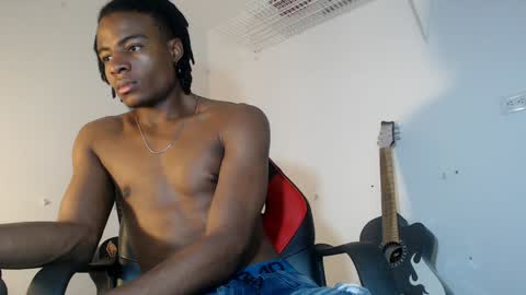 dann_hill_1 online show from December 21, 12:31 am