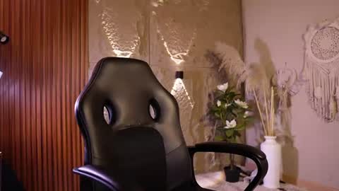 Dann saenz online show from July 2, 12:32 pm