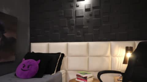 Snapshot of dann_saenz chatting on February 17, 2:06 pm Dann saenz online show from February 17, 2:06 pm