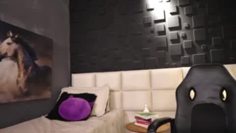 Snapshot of dann_saenz chatting on February 15, 2:00 pm Dann saenz online show from February 15, 2:00 pm
