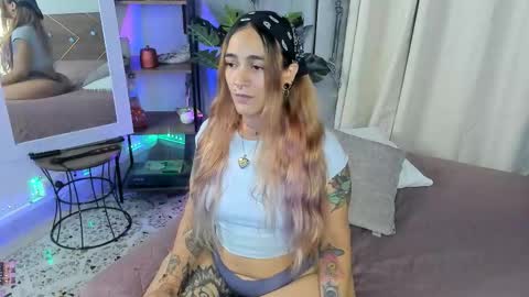 Dannacastle online show from October 19, 5:56 am