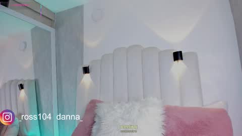 danna ross101 online show from March 18, 1:55 am