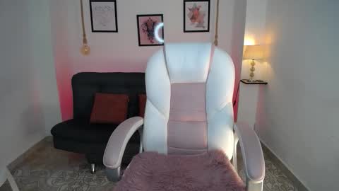 Snapshot of danna_rouse_ chatting on October 2, 10:41 pm Danna online show from October 2, 10:41 pm