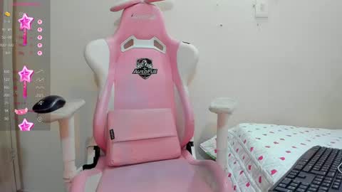 danna_scott26 online show from June 3, 12:02 am