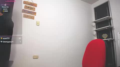 Snapshot of danna_tyson chatting on March 10, 11:16 pm Danna Tyson online show from March 10, 11:16 pm