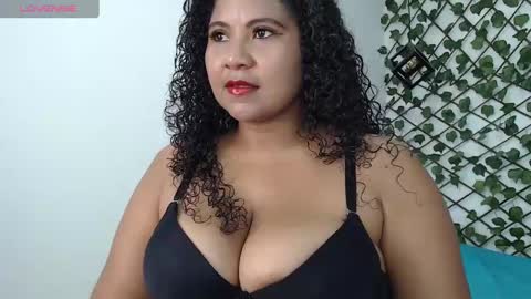 dannaberlin_0 online show from February 26, 12:38 pm