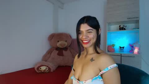 Snapshot of danny_cam1423 chatting on October 2, 4:39 pm danny_cam1423 online show from October 2, 4:39 pm