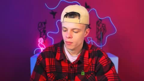 danny_dark1 online show from April 9, 11:16 am