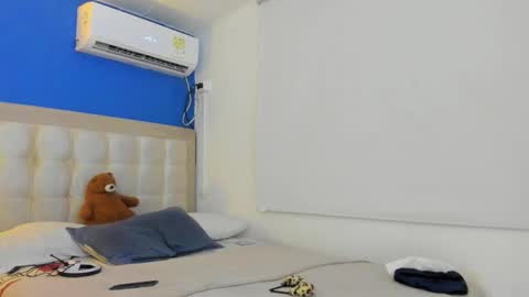 Danny online show from October 22, 2:48 am