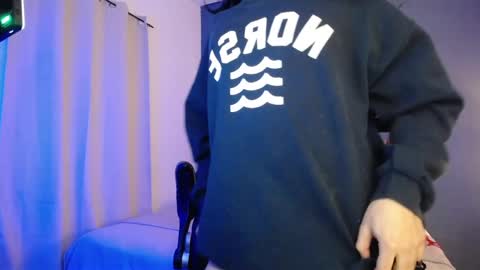 Danny online show from February 3, 8:24 am