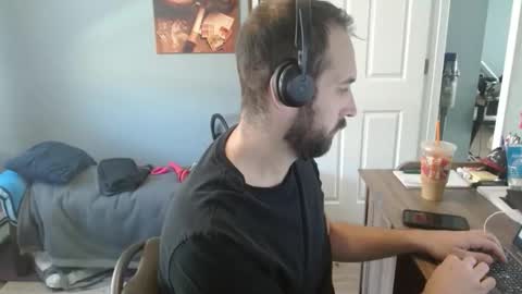 dannyboyx69 online show from December 18, 6:36 pm