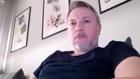 dannythelover65007 online show from March 26, 9:47 am