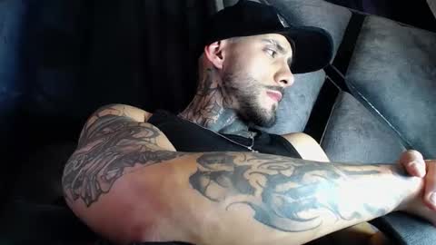 dante_d_angelo_ online show from March 3, 10:39 pm