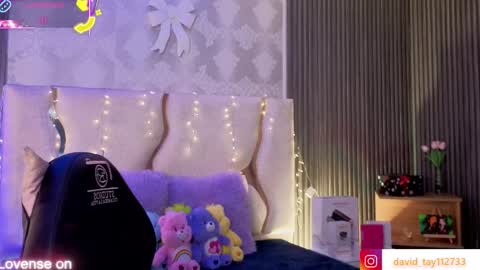  David  online show from February 23, 7:38 pm