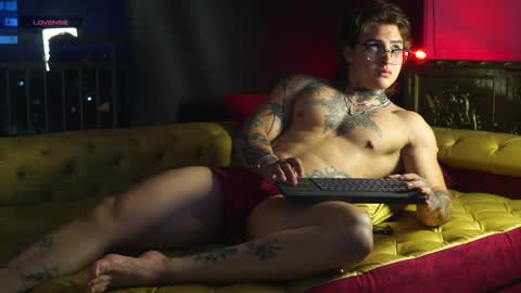 Dante coppola online show from October 9, 11:10 pm