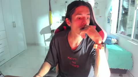 X Dante7373574 online show from September 17, 2:48 am