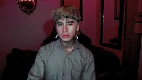 danteobscuro online show from November 19, 11:25 pm