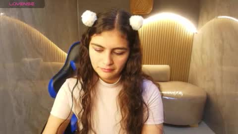 Dany online show from October 6, 1:18 pm