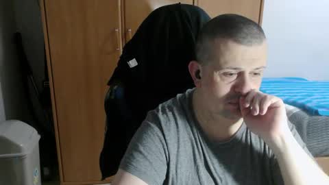 danysanchez1981 online show from January 8, 11:10 pm