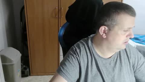 danysanchez1981 online show from January 18, 9:46 pm