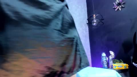 karol  online 2pm until 830 online show from March 12, 7:36 pm