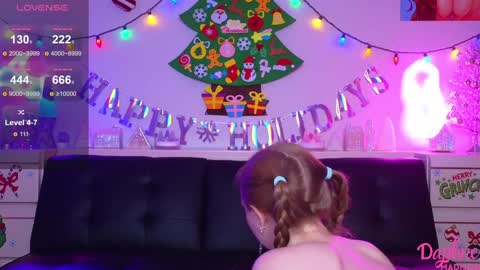 Daphne Madison online show from January 10, 11:50 pm