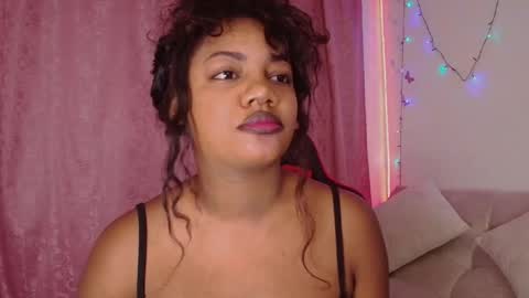 Daphne online show from December 15, 10:44 am