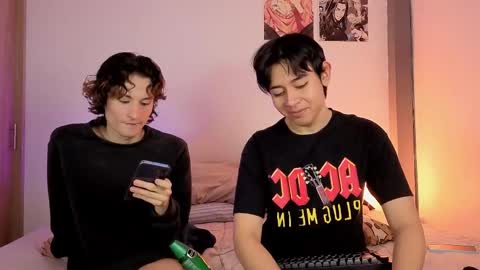 darcy_and_stolas online show from May 4, 11:55 pm