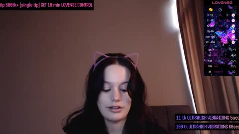 Snapshot of darcyie1ove chatting on October 5, 1:41 pm Darcy online show from October 5, 1:41 pm