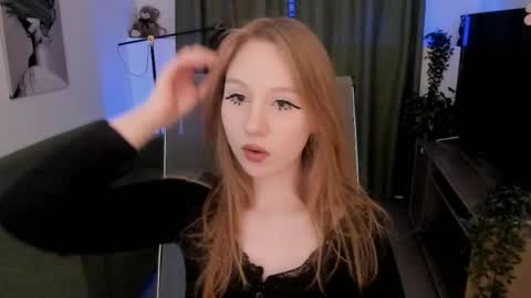 Daria Tate online show from May 6, 11:38 am