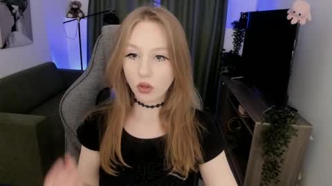 Daria Tate online show from April 8, 11:24 am