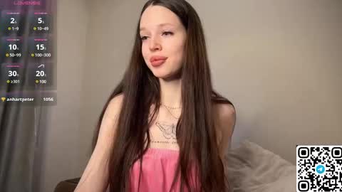 Snapshot of darina_night chatting on January 21, 4:37 pm Darina Night online show from January 21, 4:37 pm