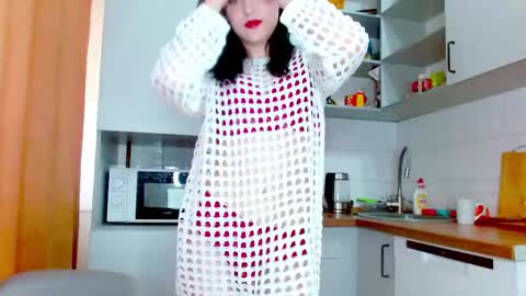 Alice Lee online show from May 30, 8:57 am
