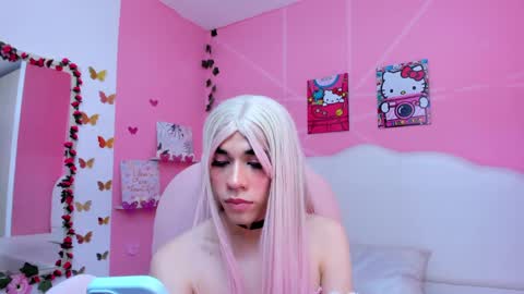 Snapshot of daripqueen chatting on March 11, 6:08 pm DaripQueen online show from March 11, 6:08 pm