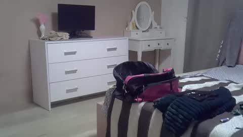 darishechka online show from November 12, 7:27 pm