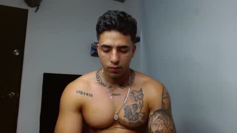 Darius Phoenix  online show from February 8, 12:25 am