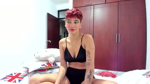  Danthe                                Independient Model online show from March 8, 10:11 am