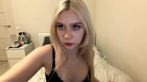 dark cherie  stacy online show from March 15, 10:35 pm