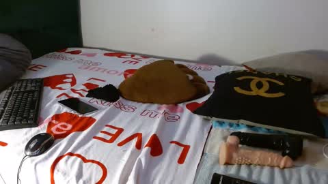 becky online show from February 25, 7:09 am