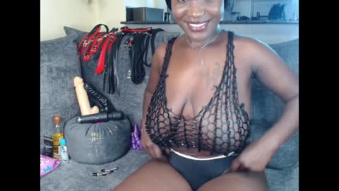 Coco online show from January 3, 5:17 am