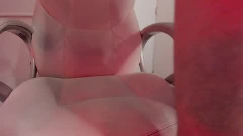 dark_sun333 online show from October 24, 4:24 am