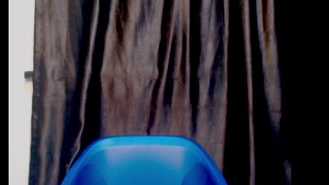 Snapshot of darkchocoxx chatting on September 23, 7:42 pm sexygal online show from September 23, 7:42 pm