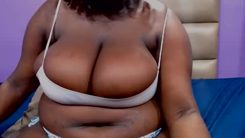 darkgiantmelanin online show from February 3, 6:40 am