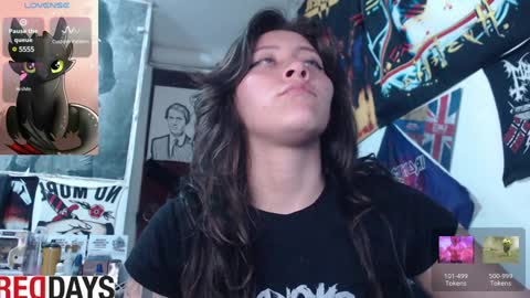 Snapshot of darkness_joones chatting on February 5, 12:53 am Darkness online show from February 5, 12:53 am