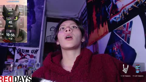 Snapshot of darkness_joones chatting on February 6, 12:54 am Darkness online show from February 6, 12:54 am
