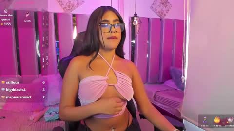 Snapshot of darla_santos_ chatting on October 20, 7:52 pm Darla santos online show from October 20, 7:52 pm